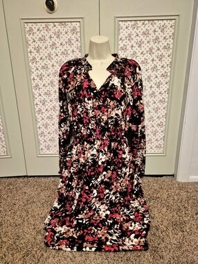 Elizabeth and James Black Dress with Red and Pink Floral Print Size S